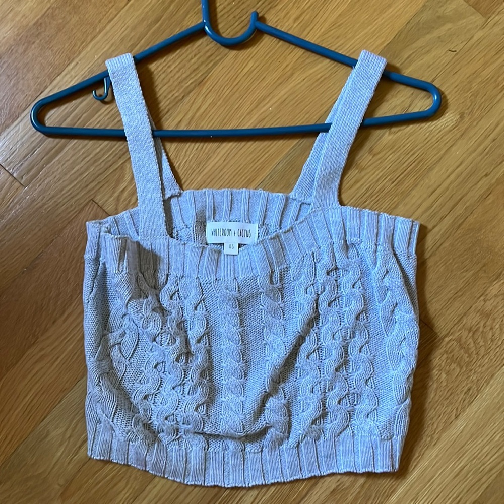 Gray knit tank